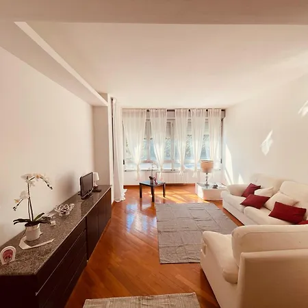 Lemon Tree - Freeparking - Garden Apartamento Génova